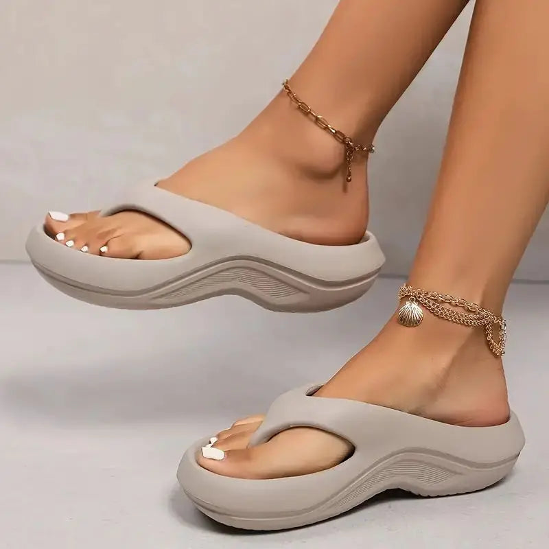 Chinelo Nuvem - Para um look perfeito, um chinelo estiloso, leve e confortável!